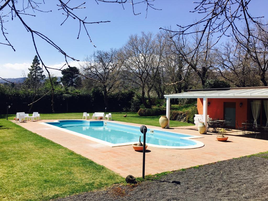 פיידימונטה אטנאו Bed And Breakfast Il Glicine מראה חיצוני תמונה