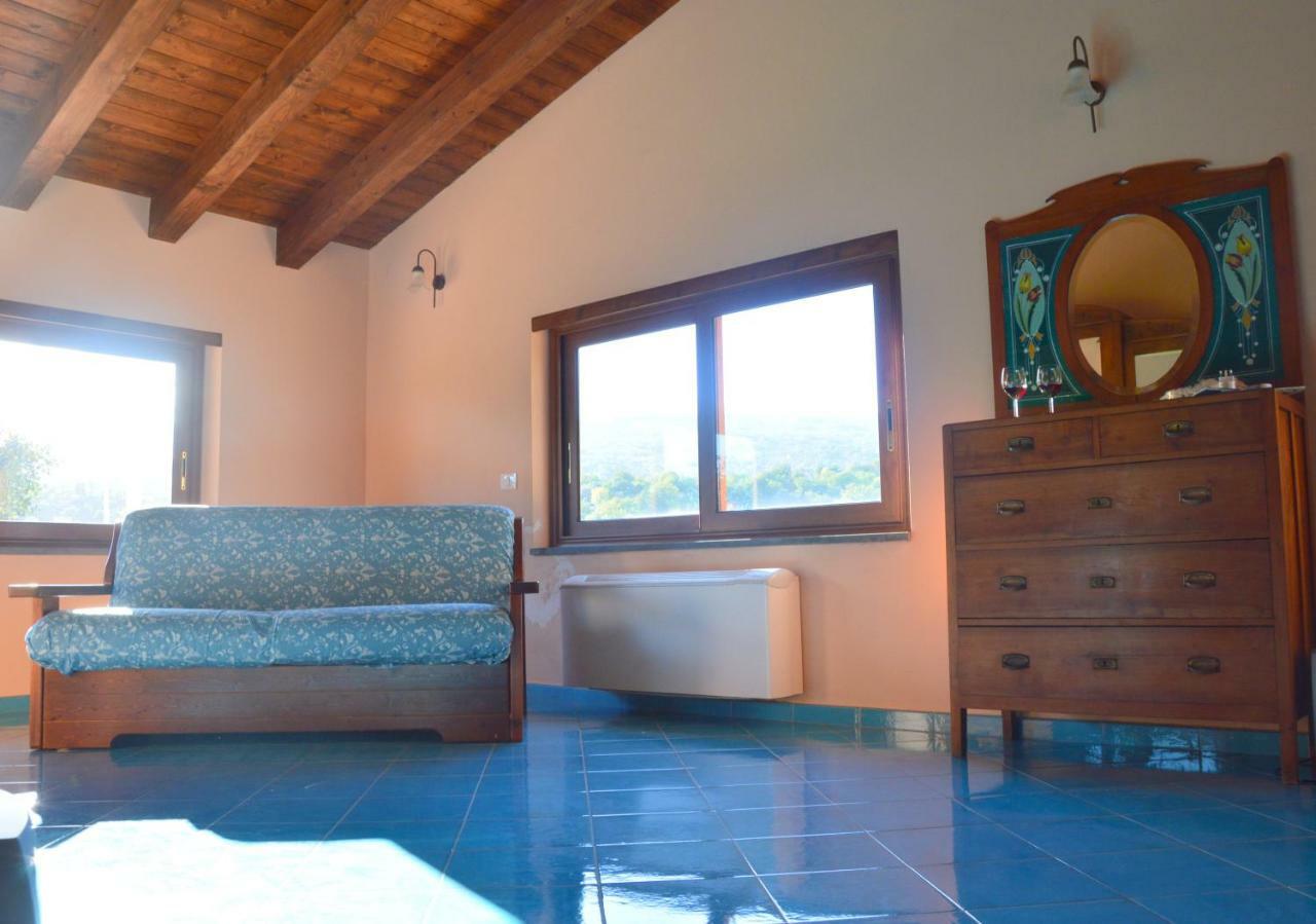 פיידימונטה אטנאו Bed And Breakfast Il Glicine מראה חיצוני תמונה